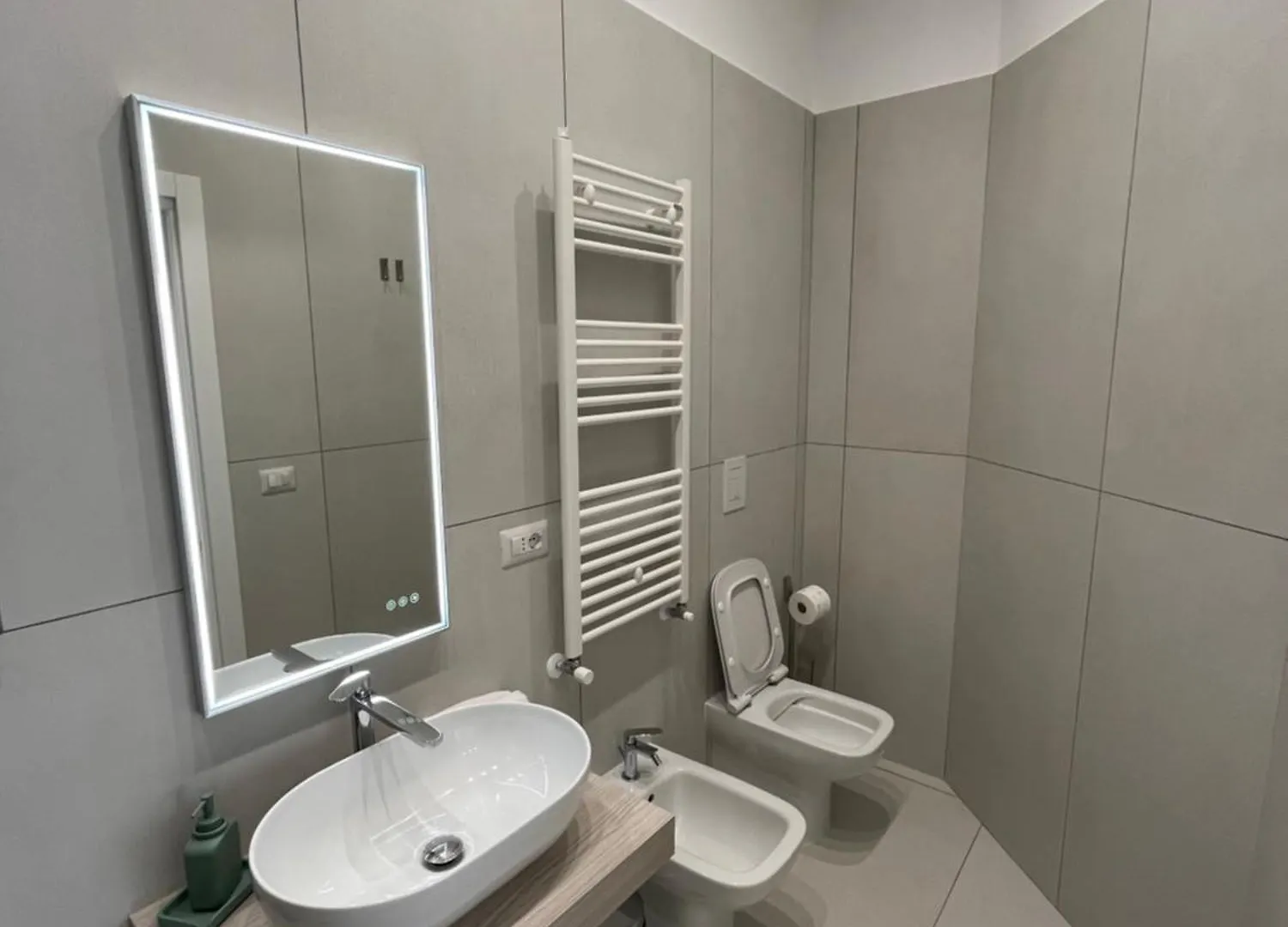 Maison Grimaldi Nápoles 0*,  Italia